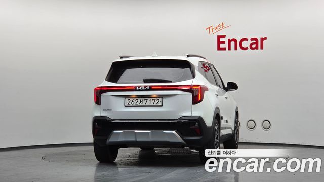 Kia Seltos Gasoline 2.0 2WD Signature 2023 — фото 4