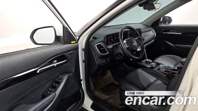 Kia Seltos Gasoline 2.0 2WD Signature 2023 — фото 10