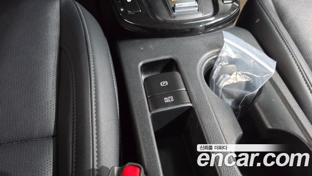 Kia Seltos Gasoline 2.0 2WD Signature 2023 — фото 19
