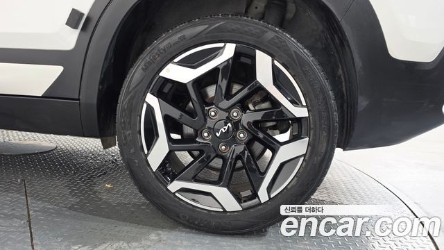 Kia Seltos Gasoline 2.0 2WD Signature 2023 — фото 27
