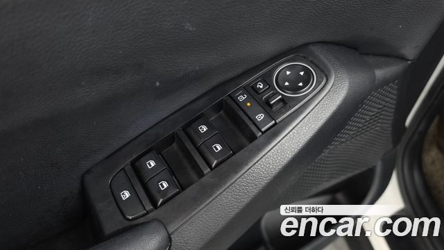 Kia Seltos Gasoline 2.0 2WD Signature 2023 — фото 35