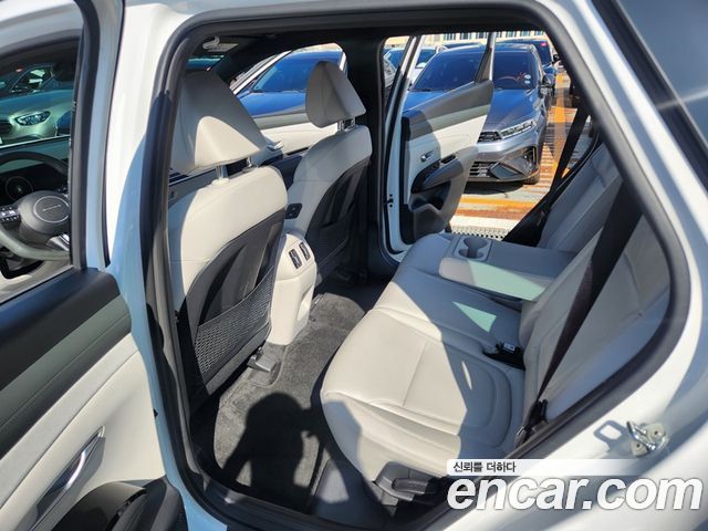 Hyundai Tucson (NX4) Gasoline 1.6 Turbo 4WD Inspiration 2024 — фото 18