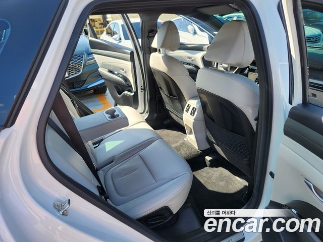 Hyundai Tucson (NX4) Gasoline 1.6 Turbo 4WD Inspiration 2024 — фото 19