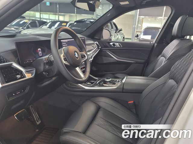 BMW X7 (G07) xDrive 40i M Sport 7STR 2026 — фото 19