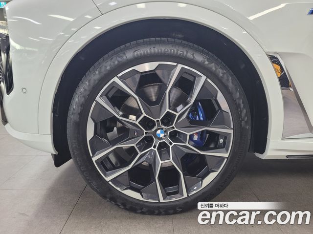 BMW X7 (G07) xDrive 40i M Sport 7STR 2026 — фото 24