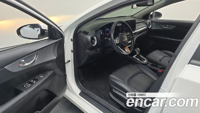 Kia K3 (II) 1.6 Prestige 2022 — фото 10