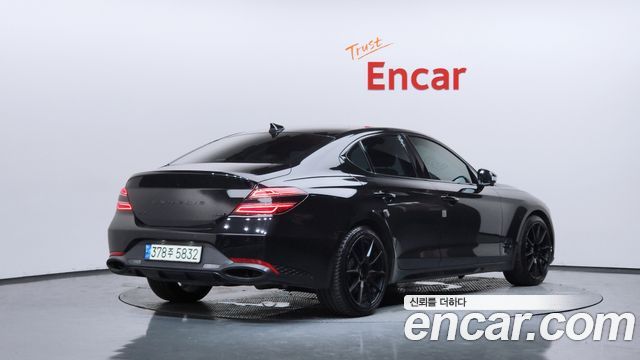 Genesis G70 Gasoline 2.0T 2WD 2022 — фото 2