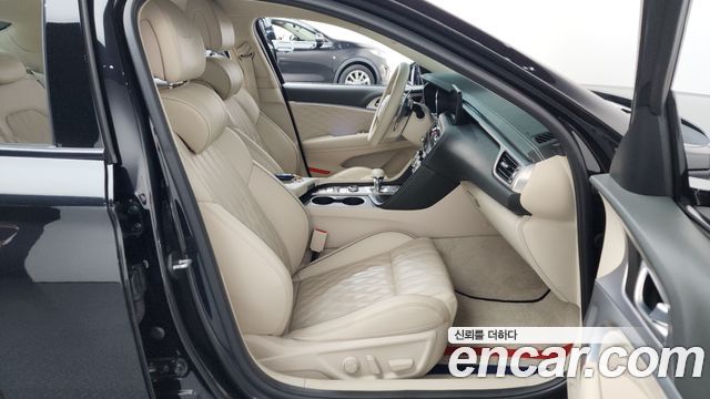Genesis G70 Gasoline 2.0T 2WD 2022 — фото 11