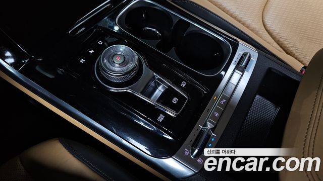 Kia Carnival (IV) Gasoline 9-Seater Signature 2023 — фото 9