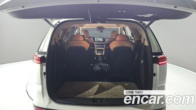 Kia Carnival (IV) Gasoline 9-Seater Signature 2023 — фото 20
