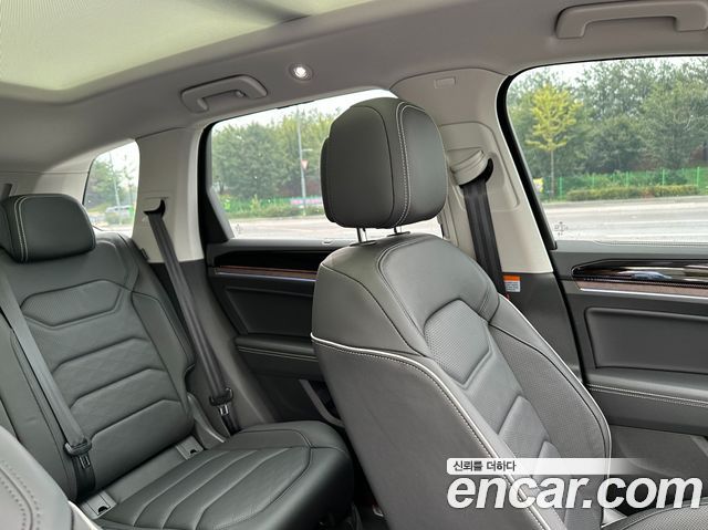 Volkswagen Touareg (III) 3.0 TDI Prestige 2026 — фото 10