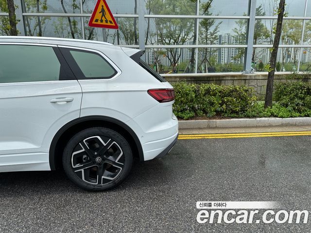 Volkswagen Touareg (III) 3.0 TDI Prestige 2026 — фото 24