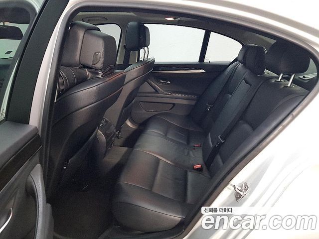 BMW 5 Series (F10) 520d 2011 — фото 9