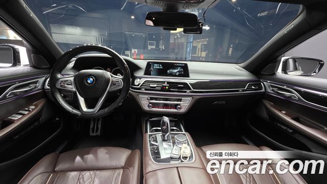 BMW 7 Series (G11) 740Li xDrive M Sport Package 2017 — фото 7