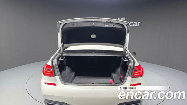 BMW 7 Series (G11) 740Li xDrive M Sport Package 2017 — фото 24