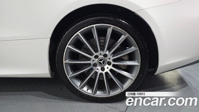 Mercedes-Benz E-Class (W213) E450 4MATIC Coupe 2021 — фото 21