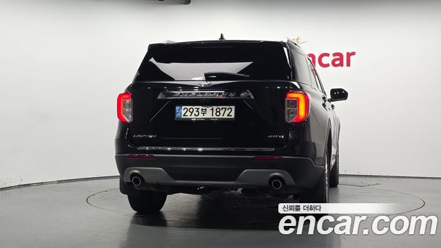 Ford Explorer (VI) 2.3 LimIted 4WD 2022 — фото 4