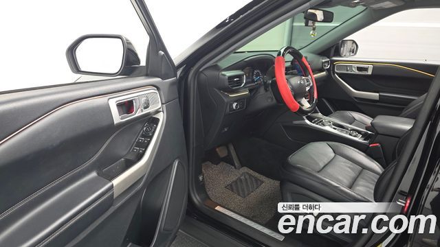 Ford Explorer (VI) 2.3 LimIted 4WD 2022 — фото 10