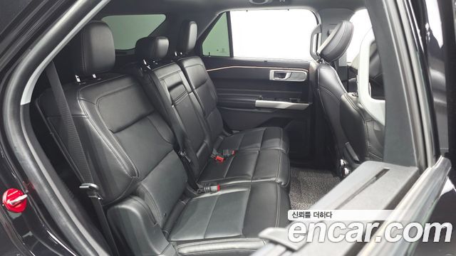 Ford Explorer (VI) 2.3 LimIted 4WD 2022 — фото 15