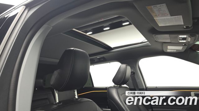 Ford Explorer (VI) 2.3 LimIted 4WD 2022 — фото 19