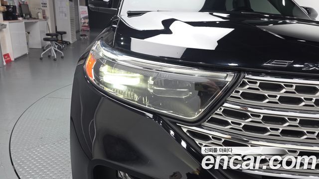 Ford Explorer (VI) 2.3 LimIted 4WD 2022 — фото 28