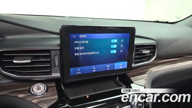 Ford Explorer (VI) 2.3 LimIted 4WD 2022 — фото 35