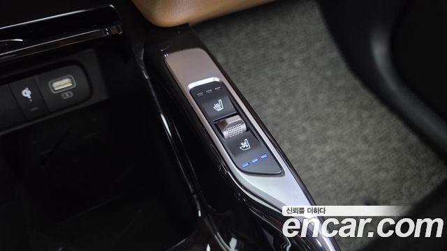 Kia Sorento (IV) Diesel 2.2 2WD Prestige 2022 — фото 13