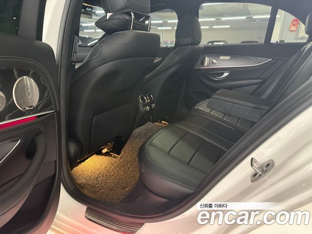 Mercedes-Benz E-Class (W213) E350 4MATIC AMG Line 2021 — фото 9
