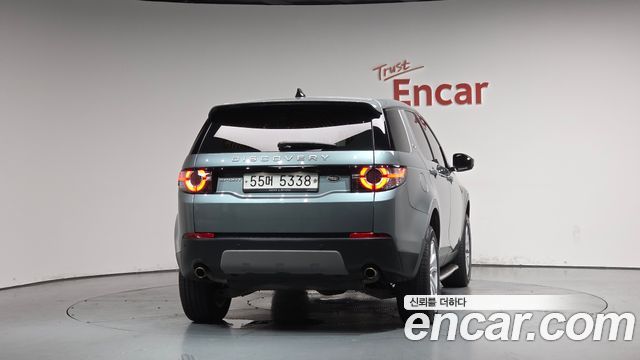 Land Rover Discovery Sport 2.0 TD4 SE 2018 — фото 4