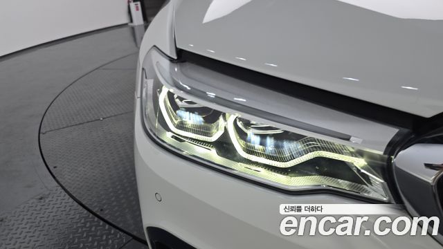 BMW 5 Series (G30) 520i M Sport 2020 — фото 28