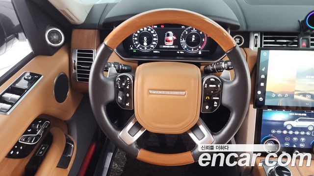 Land Rover Range Rover (IV) D350 AB Disel 2022 — фото 19