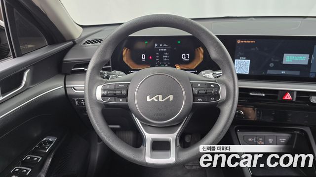 Kia K5 (III) 2.0 Prestige 2024 — фото 16
