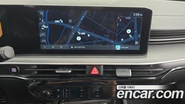 Kia K5 (III) 2.0 Prestige 2024 — фото 17