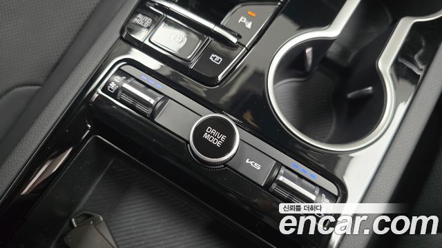 Kia K5 (III) 2.0 Prestige 2024 — фото 35