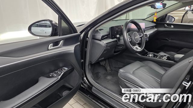 Kia K5 (III) 2.0 Prestige 2024 — фото 10