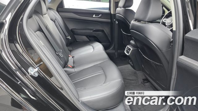 Kia K5 (III) 2.0 Prestige 2024 — фото 15