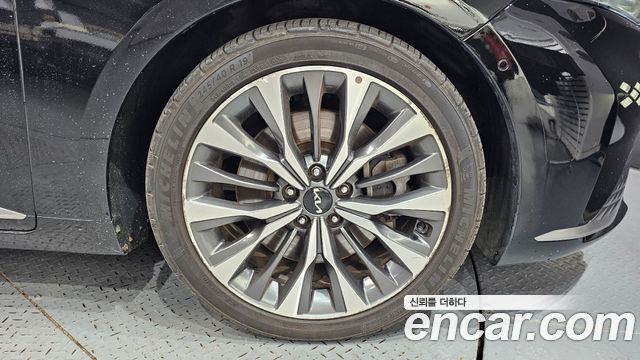 Kia K8 3.5 Gasoline 2WD Signature 2022 — фото 5