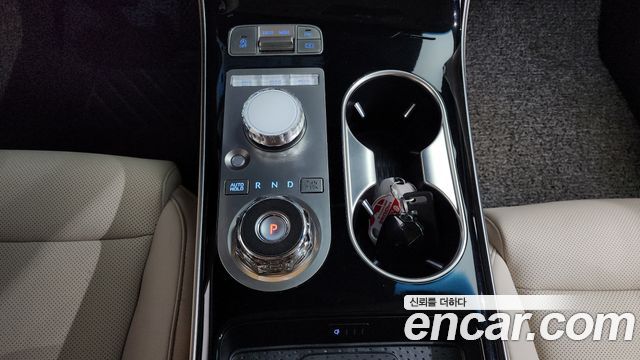 Genesis GV70 2.5T Gasoline 2WD 2025 — фото 9