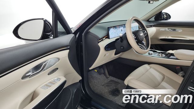 Genesis GV70 2.5T Gasoline 2WD 2025 — фото 10