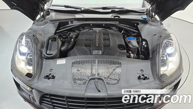 Porsche Macan 3.0 S Diesel 95B 2015 — фото 6