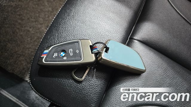 BMW 1 Series (F40) 120i Advantage 2022 — фото 16