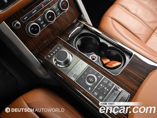 Land Rover Range Rover (IV) 4.4 SDV8 AB LWB DIESEL 2016 — фото 7