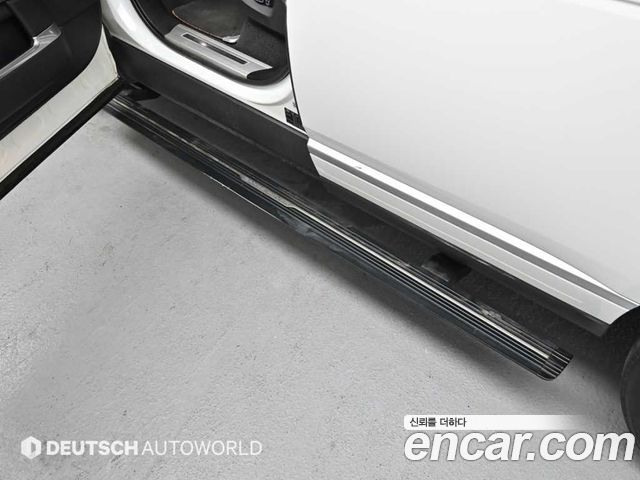 Land Rover Range Rover (IV) 4.4 SDV8 AB LWB DIESEL 2016 — фото 19