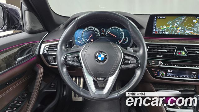 BMW 5 Series (G30) 530d M Sport Package 2017 — фото 16