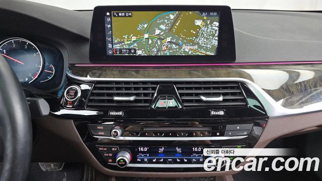 BMW 5 Series (G30) 530d M Sport Package 2017 — фото 17