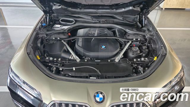 BMW 7 Series (G70) 740i xDrive M Sport 2024 — фото 6