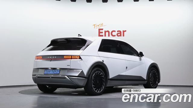 Hyundai Ioniq 5 Long Range AWD Prestige 2022 — фото 2