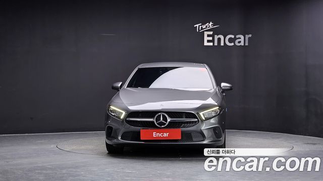 Mercedes-Benz A-Class (W177) A250 4MATIC Sedan 2020 — фото 3