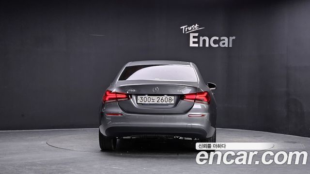 Mercedes-Benz A-Class (W177) A250 4MATIC Sedan 2020 — фото 4