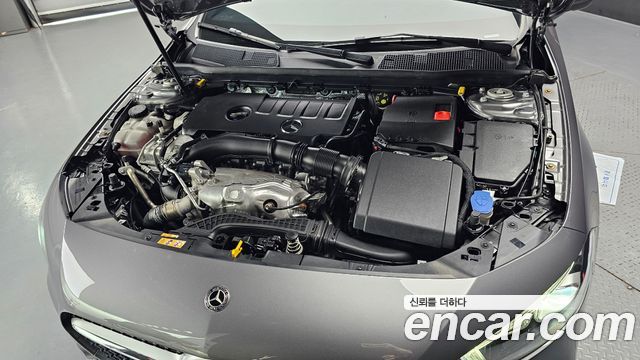 Mercedes-Benz A-Class (W177) A250 4MATIC Sedan 2020 — фото 6